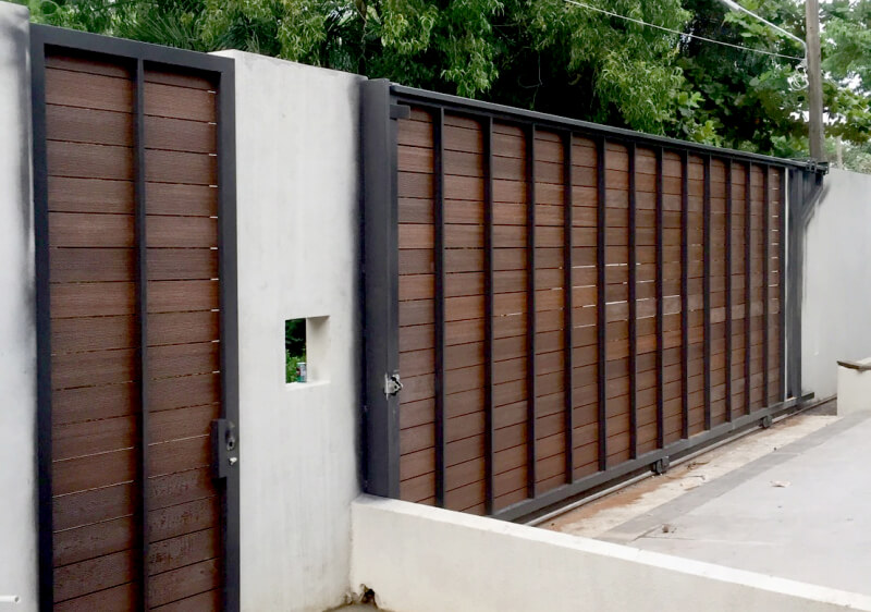 รั้วไม้เทียม