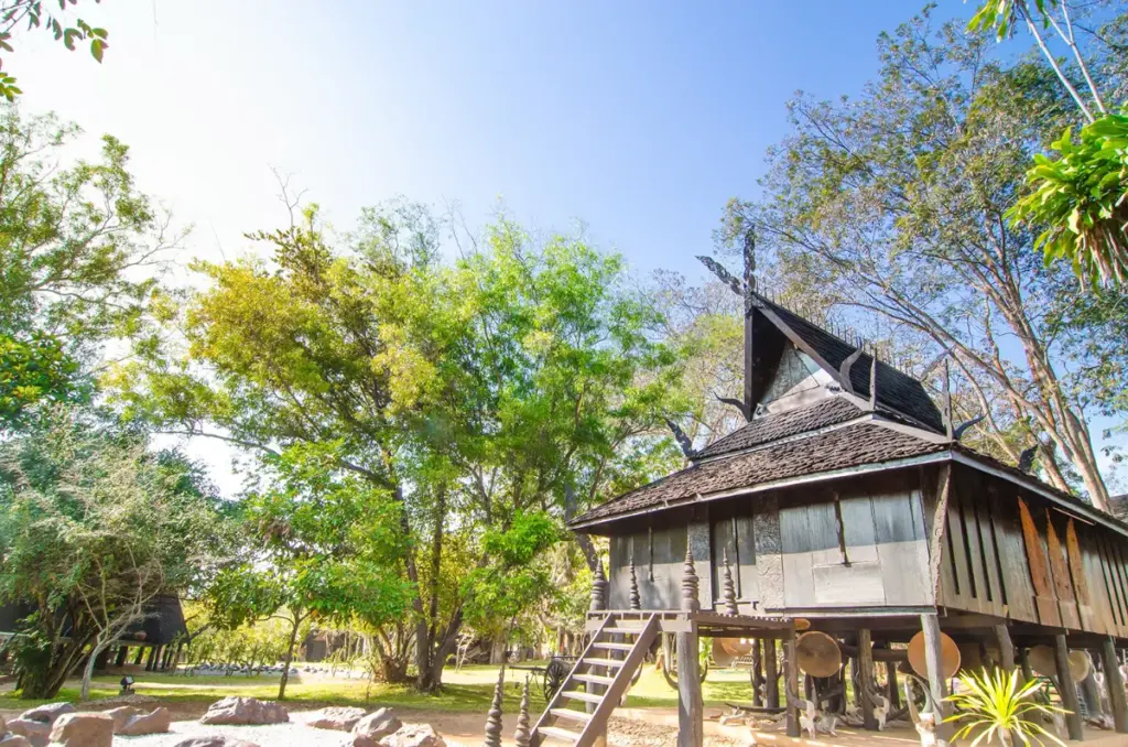 บ้านไทยสไตล์ล้านนา เอกลักษณ์ที่ไม่ว่าใคร ก็ต้องหลงรัก